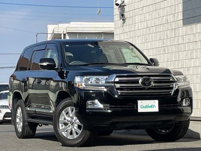 TOYOTA LAND CRUISER 200 - 7