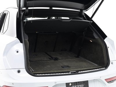 BENTLEY BENTAYGA - 7