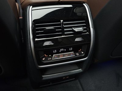 صورة مصغرة 19 لـ 2026 BMW X5