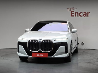 BMW 7 SERIES - 2