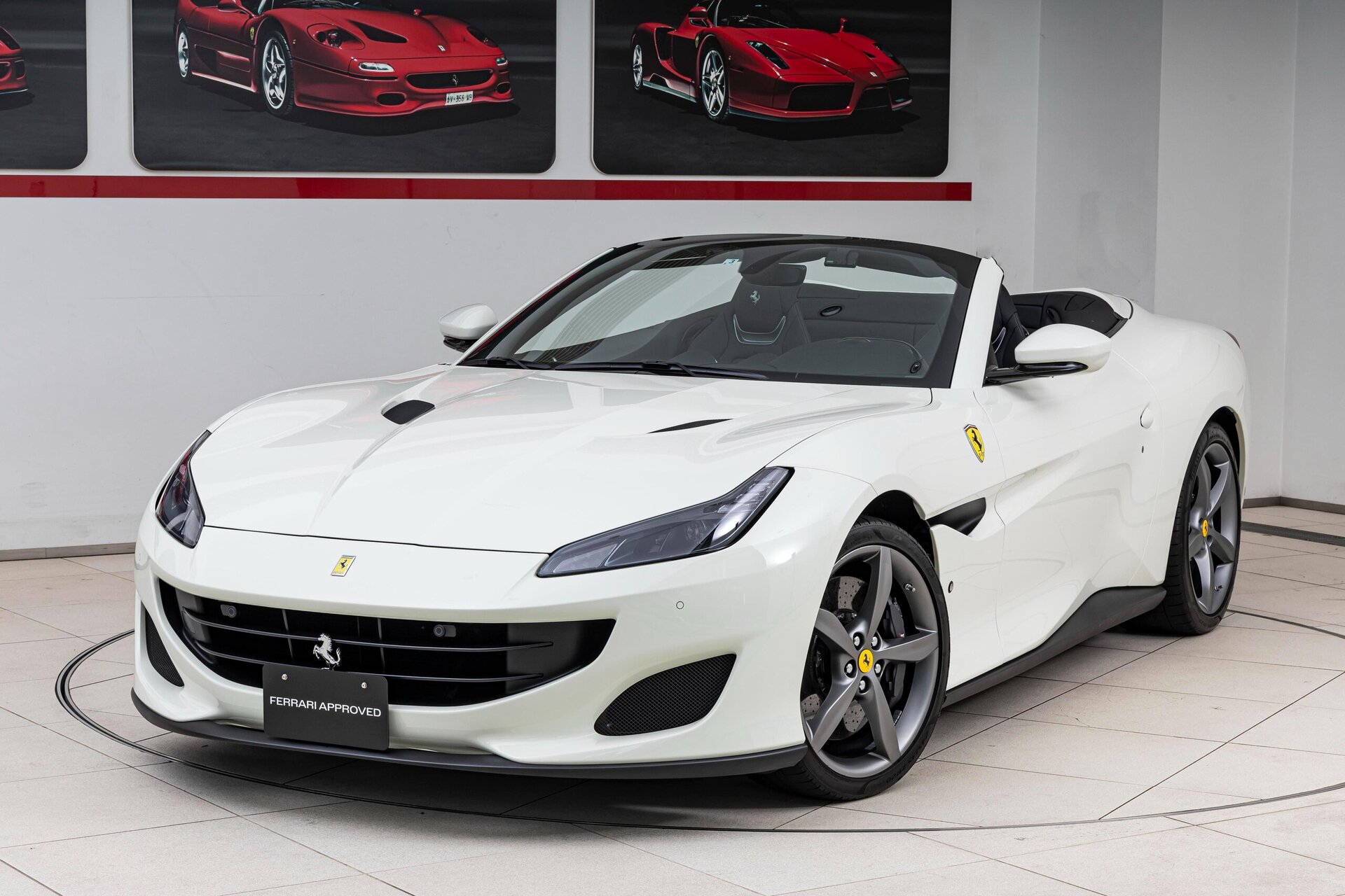 FERRARI PORTOFINO - View 1