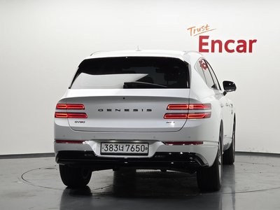 GENESIS GV80 - 3