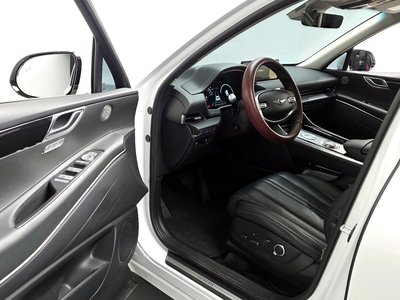 GENESIS GV80 - 10