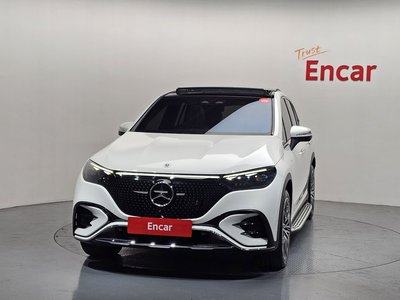 MERCEDES-BENZ EQE - 2