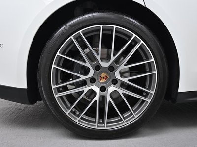 PORSCHE PANAMERA - 6