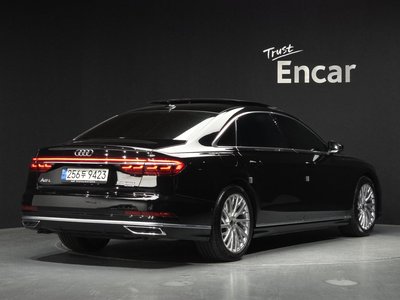 AUDI A8 - 3