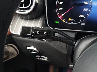 2024 Mercedes-BENZ GLC — миниатюра 21