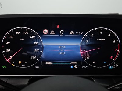 2024 Mercedes-BENZ GLC — миниатюра 11