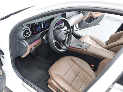 MERCEDES-BENZ E-CLASS - 10