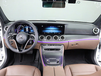 MERCEDES-BENZ E-CLASS - 8
