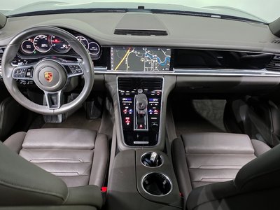 PORSCHE PANAMERA - 5
