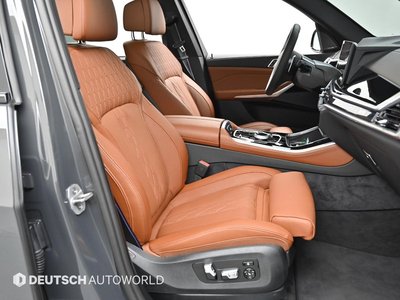 2025 BMW X5 photo 10