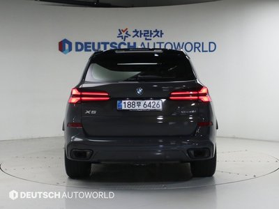 2025 BMW X5 photo 3