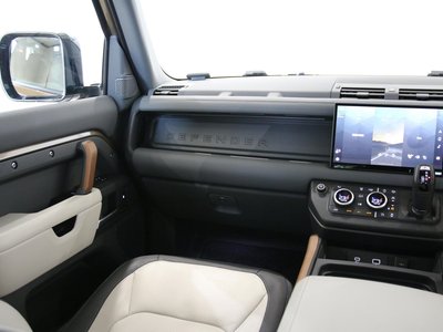 صورة مصغرة 13 لـ 2024 LAND Rover DEFENDER