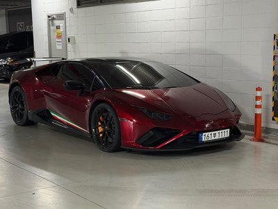 LAMBORGHINI HURACAN - 1