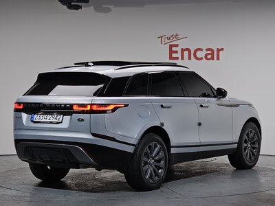 LAND ROVER RANGE ROVER VELAR - 3