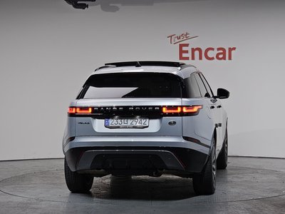 LAND ROVER RANGE ROVER VELAR - 4