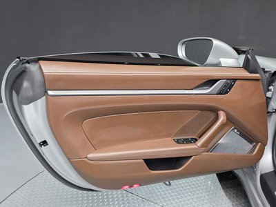صورة مصغرة 14 لـ 2024 Porsche 911