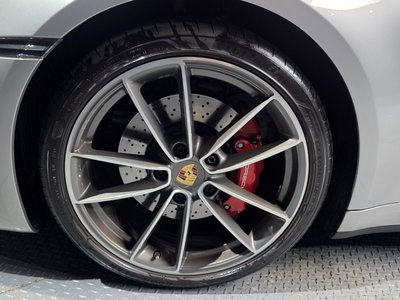 صورة 6 لـ 2024 Porsche 911