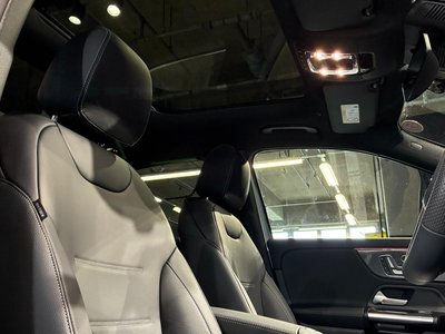 MERCEDES-BENZ GLA - 8