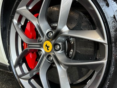 صورة 15 لـ 2020 Ferrari GTC4 LUSSO