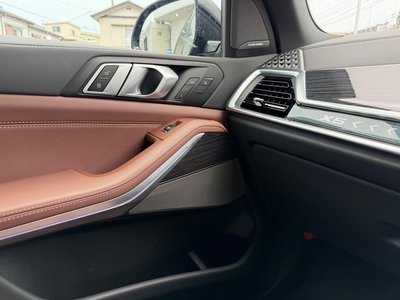 صورة مصغرة 42 لـ 2025 BMW X5