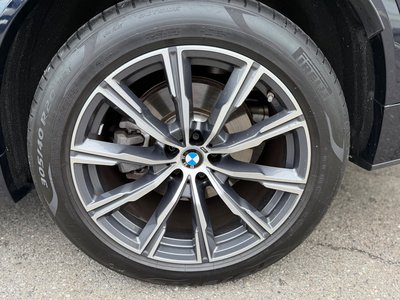 صورة 8 لـ 2025 BMW X5