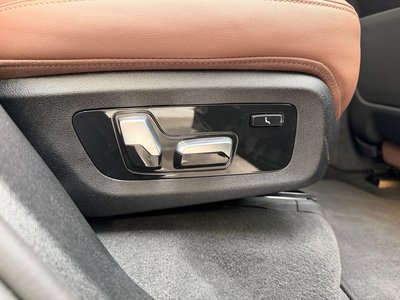 صورة مصغرة 44 لـ 2025 BMW X5