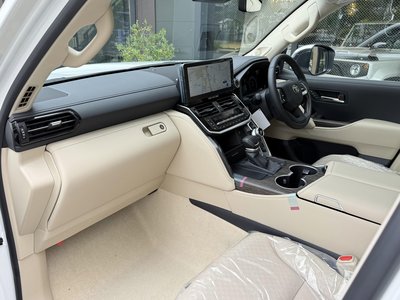2026 Toyota LAND CRUISER 300 — миниатюра 56