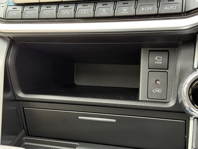 2026 Toyota LAND CRUISER 300 — миниатюра 36