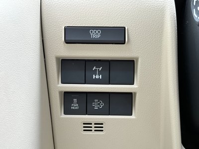 2026 Toyota LAND CRUISER 300 — миниатюра 50