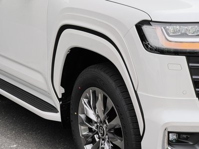 2026 Toyota LAND CRUISER 300 — миниатюра 18