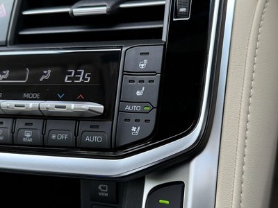 2026 Toyota LAND CRUISER 300 — миниатюра 35