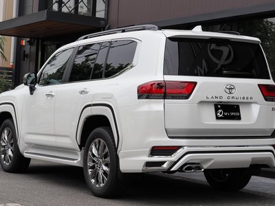 2026 Toyota LAND CRUISER 300 — фото 7
