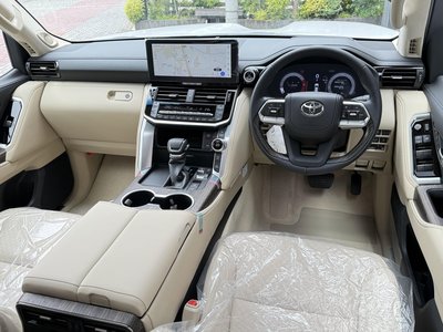 2026 Toyota LAND CRUISER 300 — миниатюра 45