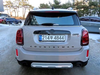 MINI COUNTRYMAN - 3