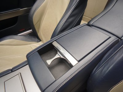 2010 Aston Martin DB9 VOLANTE 照片 15