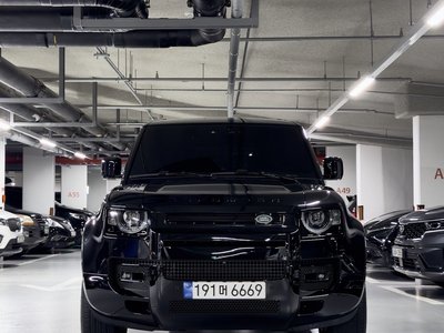 2024 LAND Rover DEFENDER photo 2
