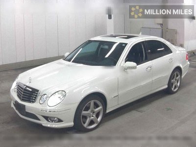 MERCEDES-BENZ E-CLASS - 4