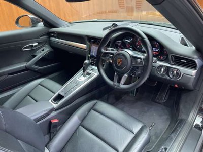 PORSCHE 911 - 5