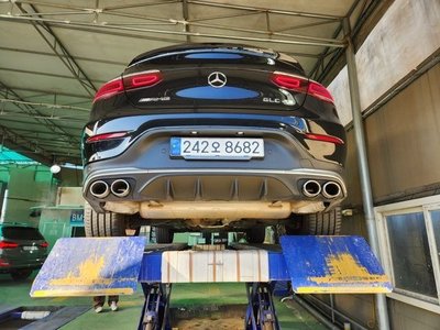 MERCEDES-BENZ GLC - 2