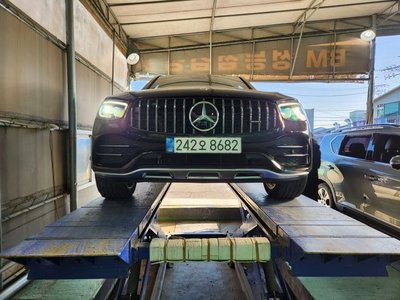 MERCEDES-BENZ GLC - 1