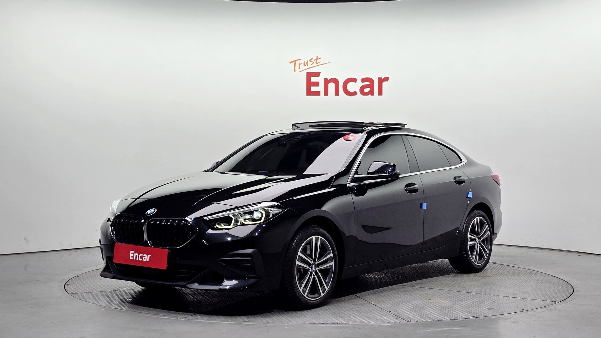 BMW 2 SERIES GRAN COUPE - View 1