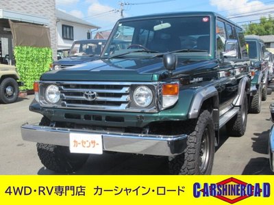 TOYOTA LAND CRUISER - 2