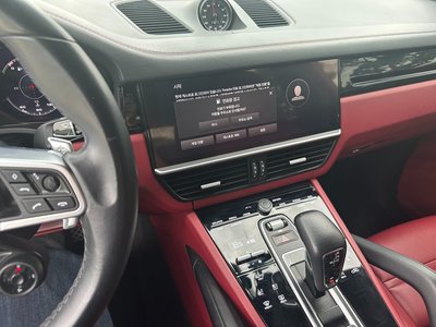 2023 Porsche CAYENNE 照片 9