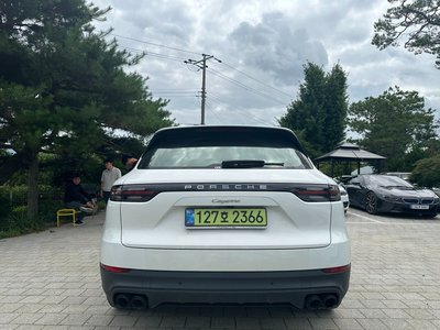 2023 Porsche CAYENNE 照片 3