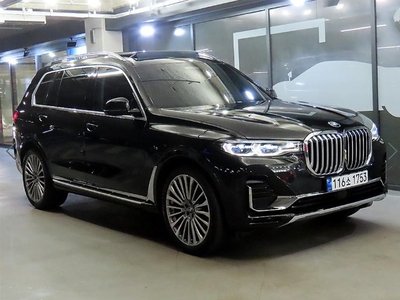 BMW X7 - 1