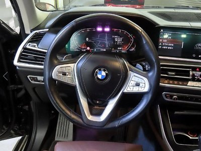 BMW X7 - 8