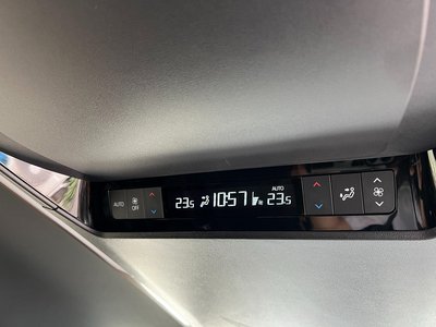 2024 Toyota ALPHARD — миниатюра 22