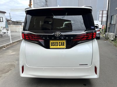 2024 Toyota ALPHARD — фото 5
